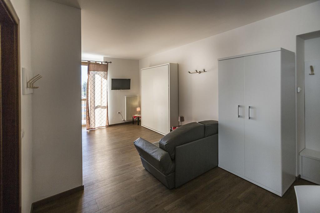 Le Servite Apartments Arco Szoba fotó