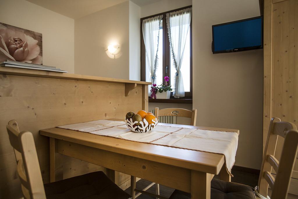 Le Servite Apartments Arco Szoba fotó