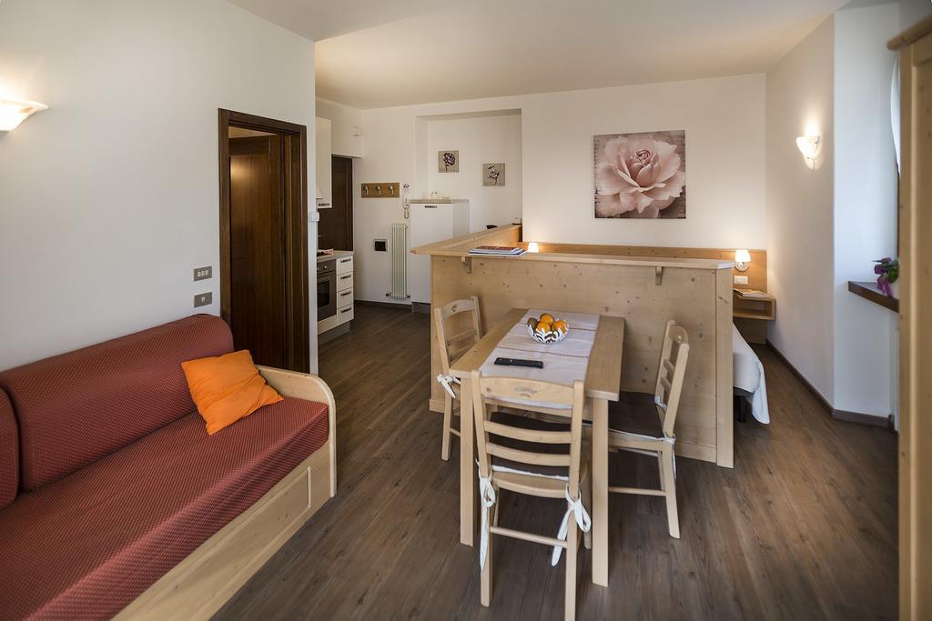 Le Servite Apartments Arco Szoba fotó